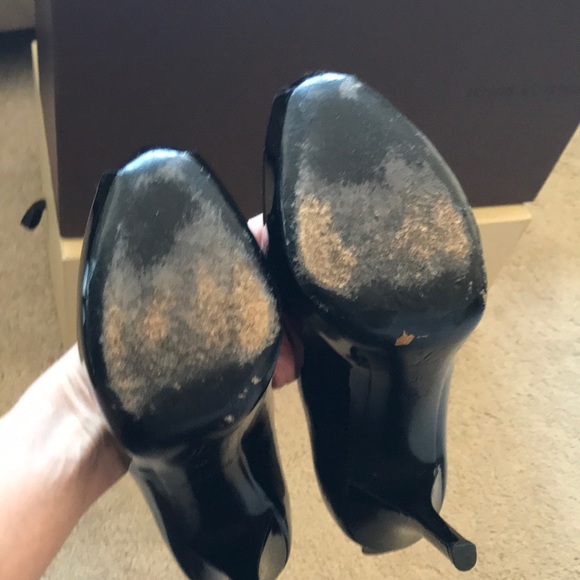Louis Vuitton heels - Picture 4 of 5